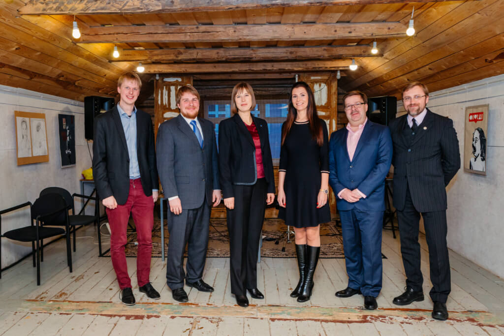 Kohtumine Paide mõttekodade ja Arvamusfestivali eestvedajatega Wabalinna majas Foto: Arno Mikkor/Vabariigi Presidendi Kantselei