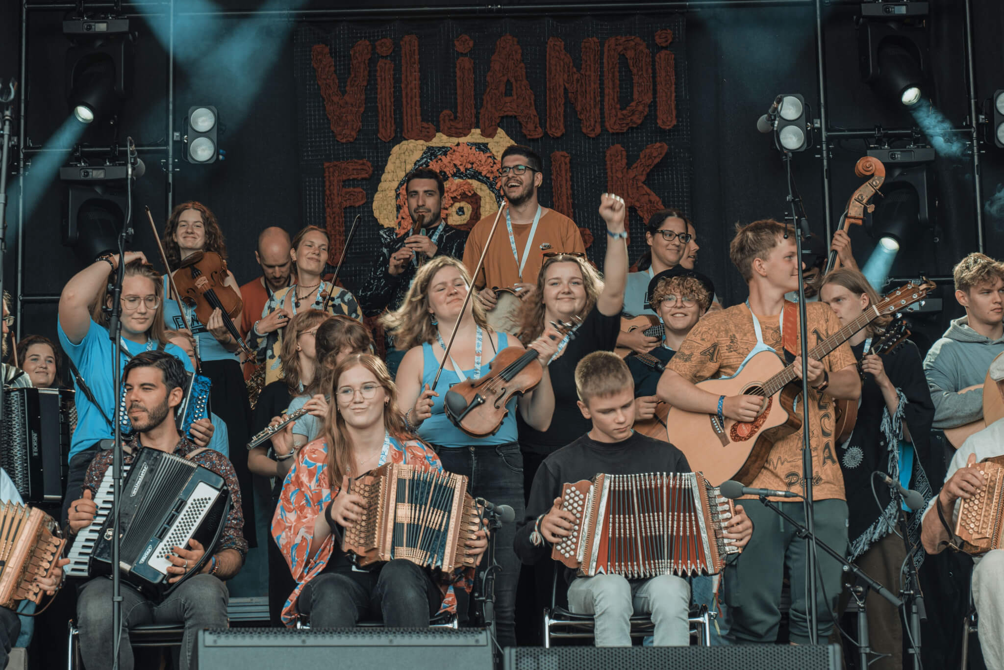 Viljandi_pärimusmuusika_festival_2022_avamine_foto_autor_Muumi
