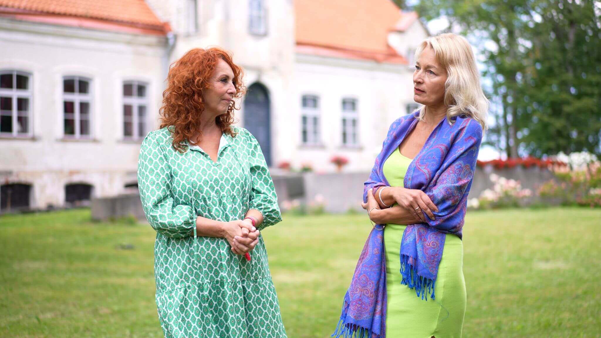 Krista Lensin ja Liis Orav. Foto: Virko Veskoja