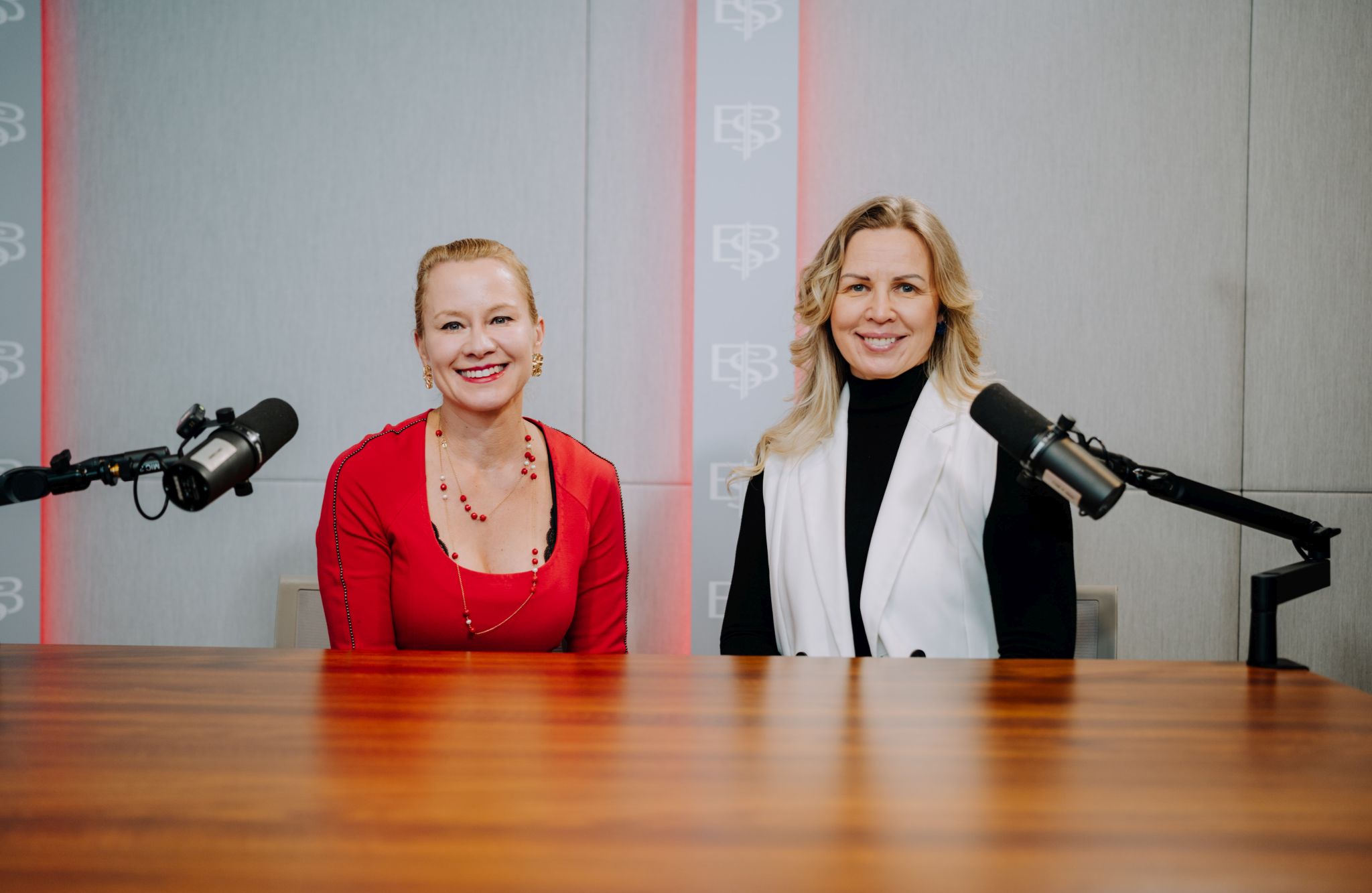Olesija Saue Podcast Julgus olla nähtav (Foto Joosep Ints) 007 - Olesija Saue, Age Leedo