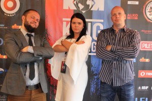 KingofKingspressikonverents075