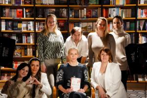 Rahva-Raamat-Annikky-Lamp-Kukemaja-Foto-GoodNews-Evelin-Kruus-37