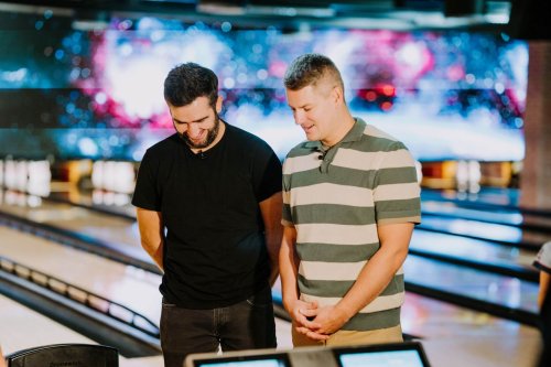Ohtu-saade-Elamus-Bowling-Foto-Joosep-Ints-062-Robert-Rool-Juri-Butsakov