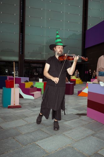 Diverse-Universe-performance-KUMUs-Foto-Arvo-Sailev-309