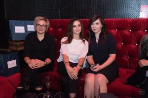 Womens Club 100