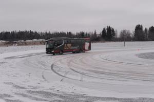 Bussijuhid 10