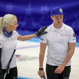 Curling 3