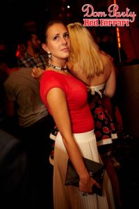img_121_1897