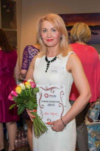 Parim sekretär 2015 võitja Külli Vilepill2