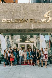 Golden Club 117