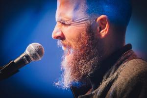 I-Am-Alive-Foto-Silver-Siilak-012