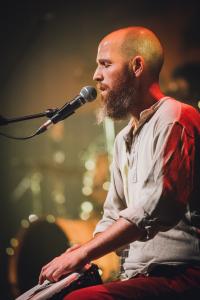 I-Am-Alive-Foto-Silver-Siilak-047