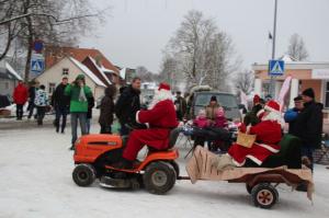 Jõuluvanad 100