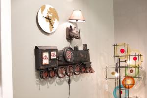 KARE Design 223