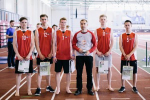x Jõhvi Gümnaasium