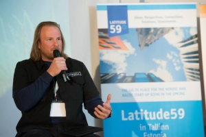 Latitude084