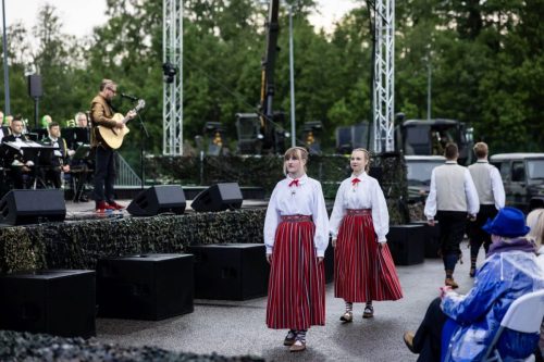 Laulud-sodurile-Foto-Erlend-Staub-177