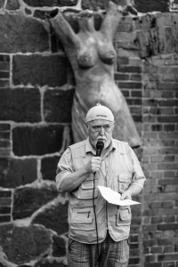 Diverse-Universe-Performance-Festival-Vol-3-Defibrillator-Foto-Kalev-Lilleorg-054