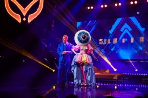 SILMAMUNA ja SODALANE maskis laulja saade 2 duell 2 (20)