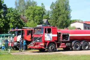 Lastekaitsepäev_Otepääl087