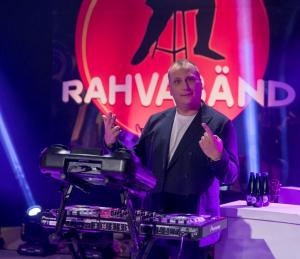 rahvabänd 094