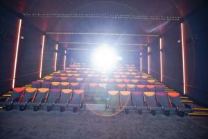 ApolloKino 02