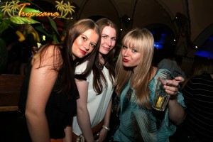img_19_3338