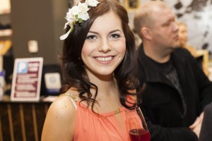 Moeshow077