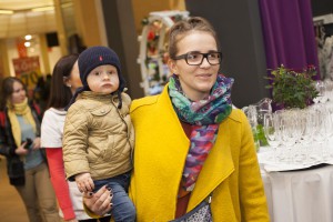 Moeshow085
