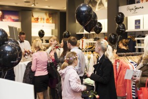 Moeshow092