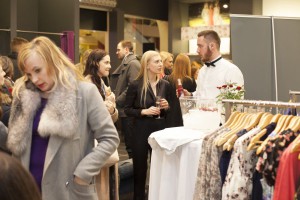 Moeshow108