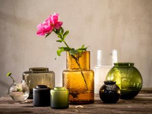 Glass-in-all-shapes-and-forms-2