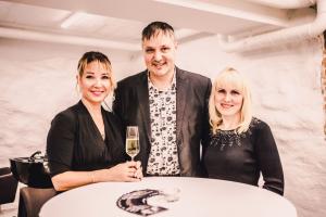 Graafikakunstnik Koit Nerva keskel