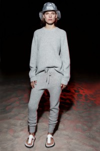 141028_R15_LOOKBOOK_FULL_03