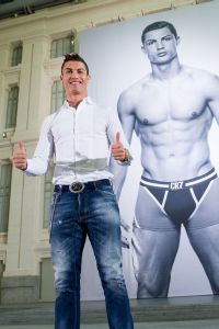 ronaldo_cr7_16