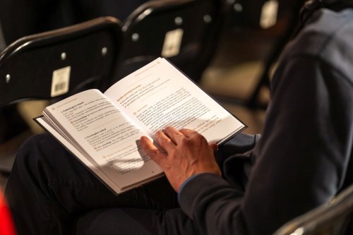 Teadliku-inimese-kasiraamat-esitlus-Foto-Andres-Teiss-03 (1)