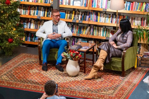 Teadliku-inimese-kasiraamat-esitlus-Foto-Andres-Teiss-11 (1)